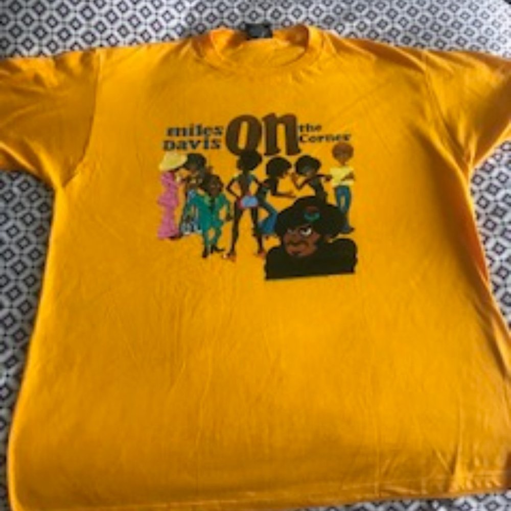 VINTAGE MILES DAVIS " ON THE CORNER" T-SHIRT